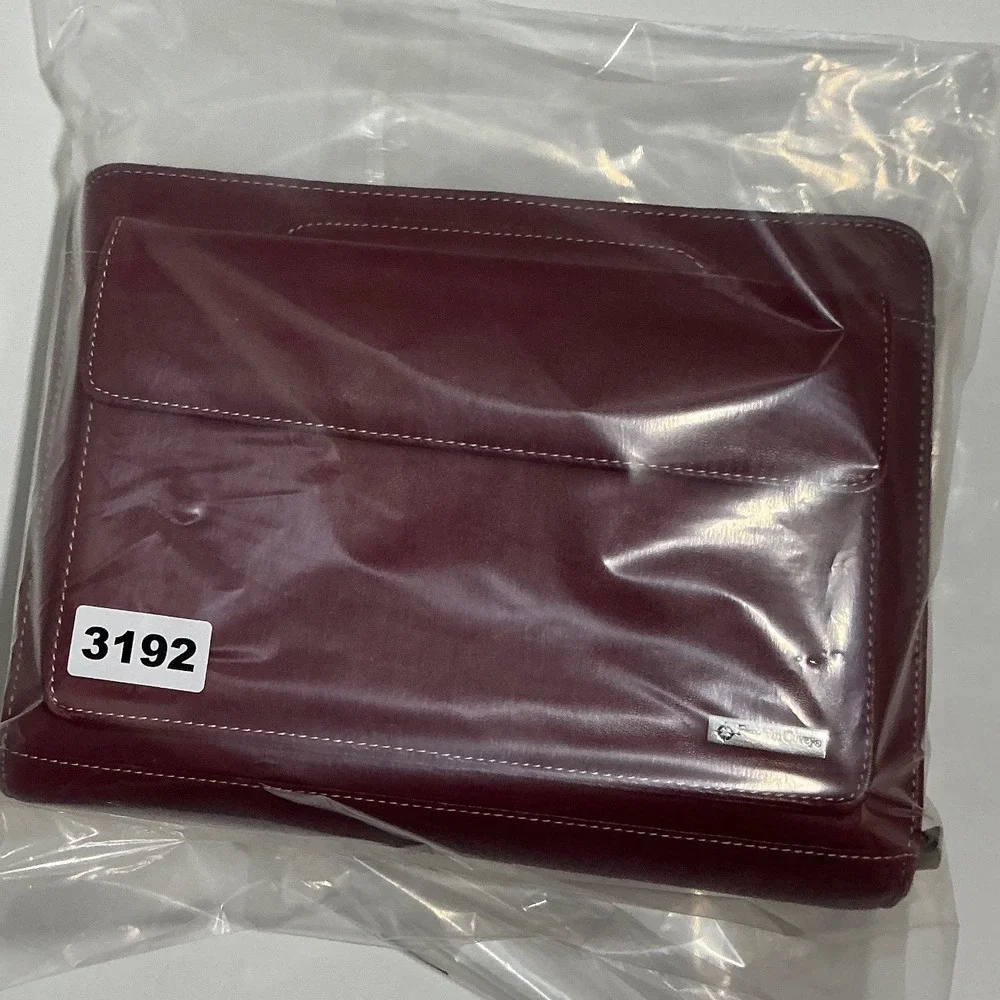 Franklin Covey Burgundy Leather 7-Ring Zip Around Planner Organizer 31935 Red